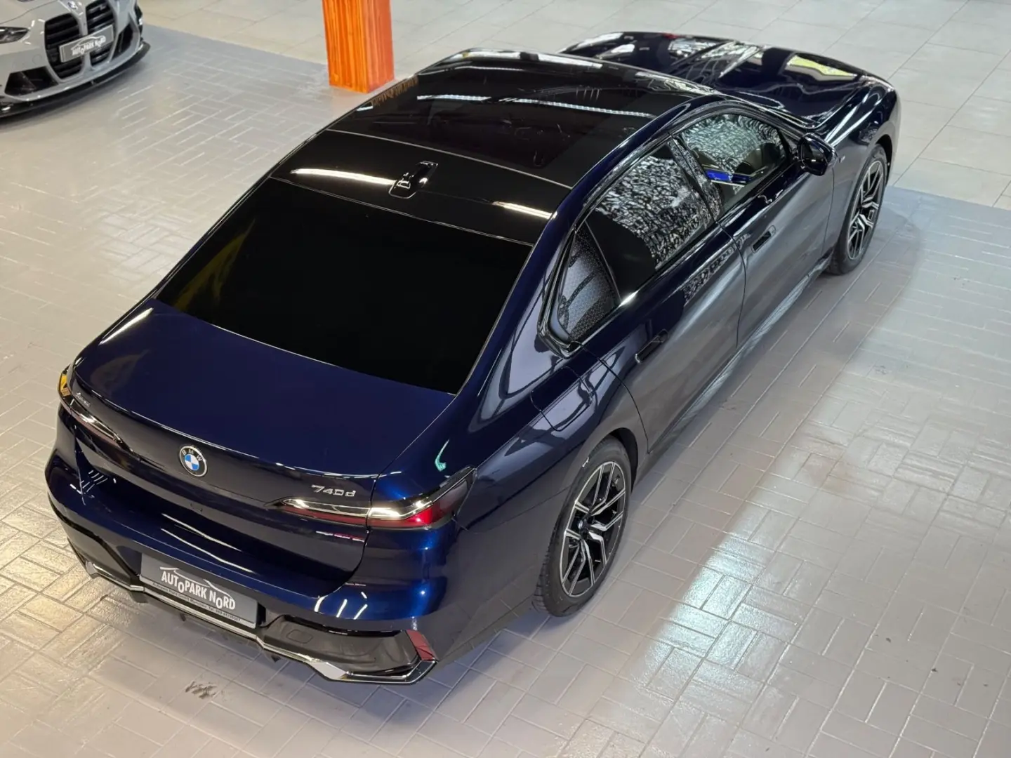 740d xDrive M Sport~PANO SKY~KAMERA 360~HEAD-UP