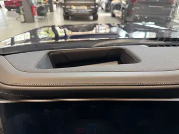740d xDrive M Sport~PANO SKY~KAMERA 360~HEAD-UP