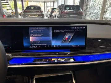 740d xDrive M Sport~PANO SKY~KAMERA 360~HEAD-UP