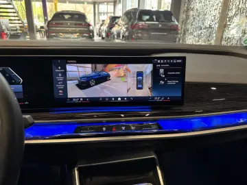 740d xDrive M Sport~PANO SKY~KAMERA 360~HEAD-UP