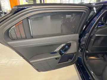 740d xDrive M Sport~PANO SKY~KAMERA 360~HEAD-UP