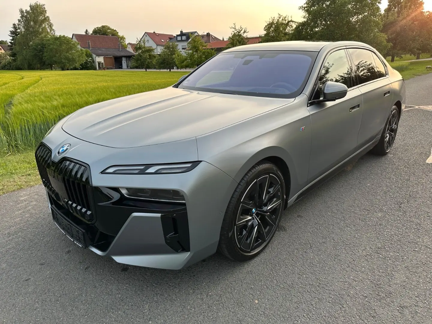 740d x-Drive M-Sport Paket B&W Panorama