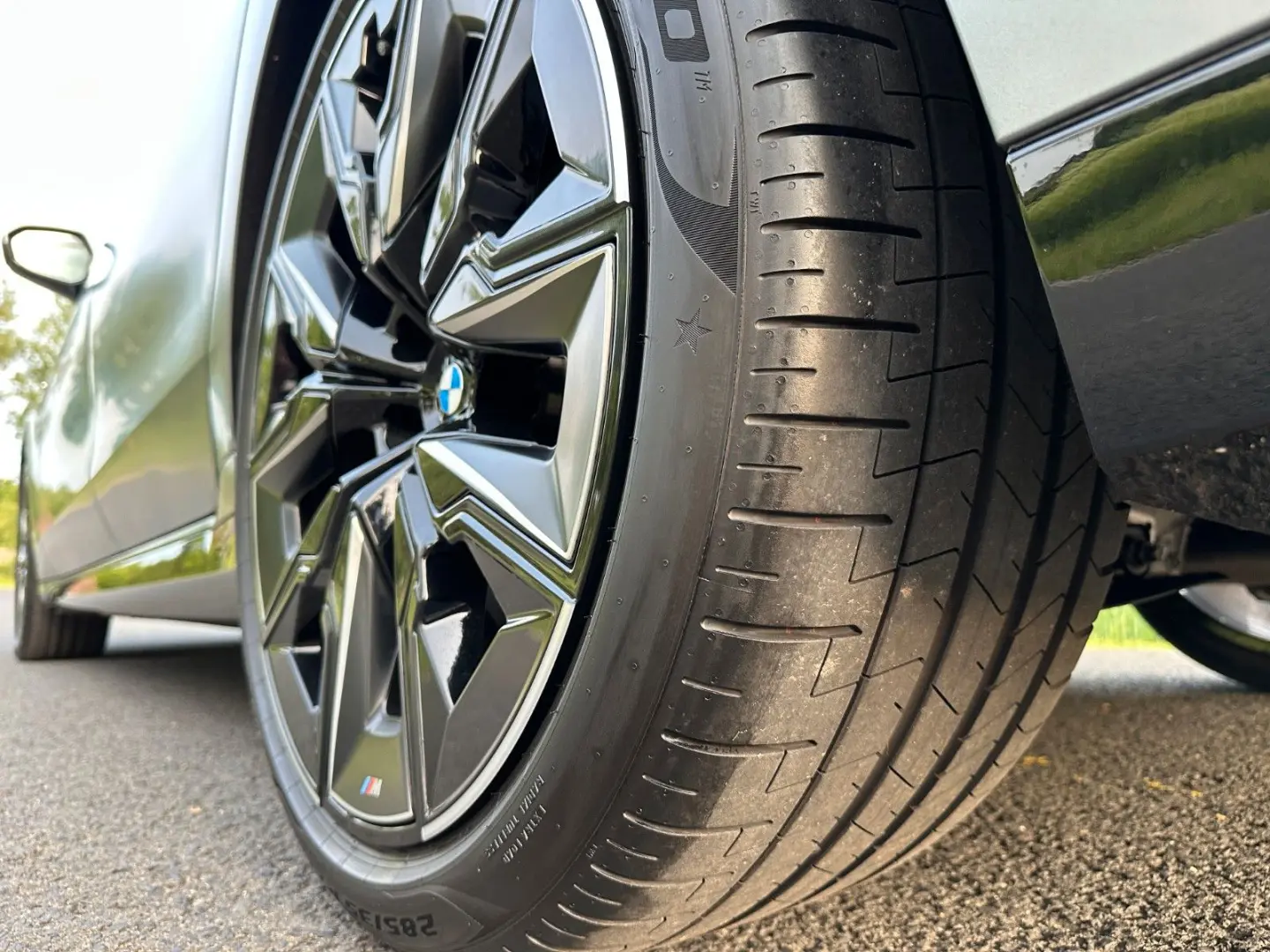 740d x-Drive M-Sport Paket B&W Panorama