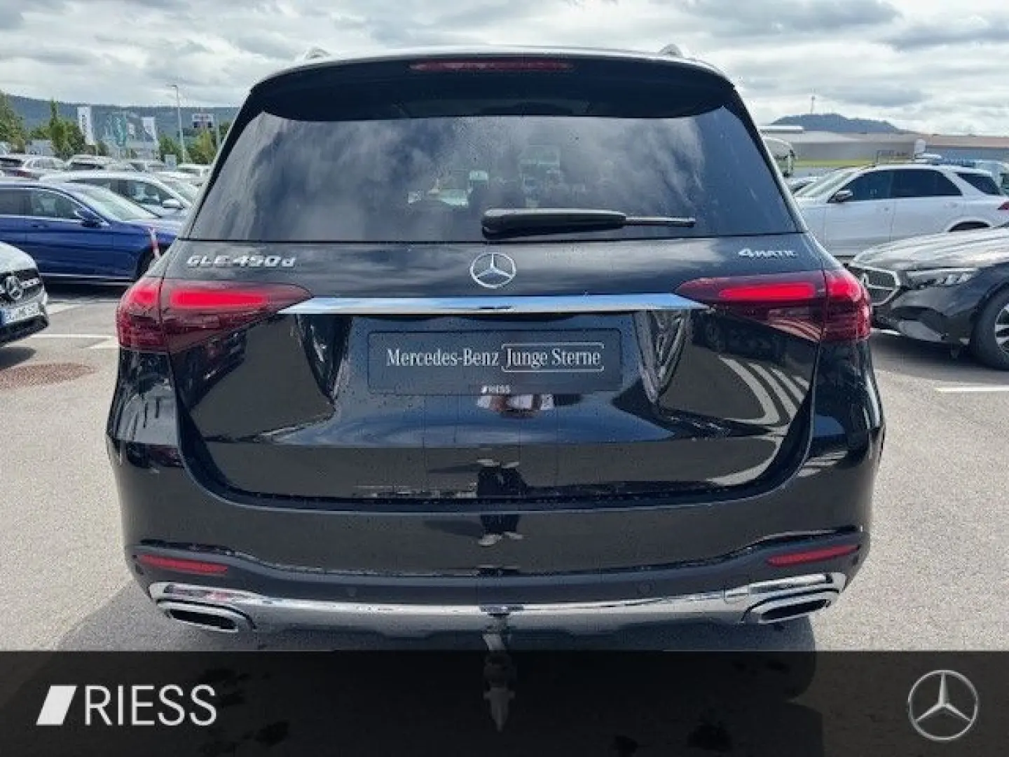 GLE 450 d 4M AMG Sport Distr Pano AHK HUD Sitzk