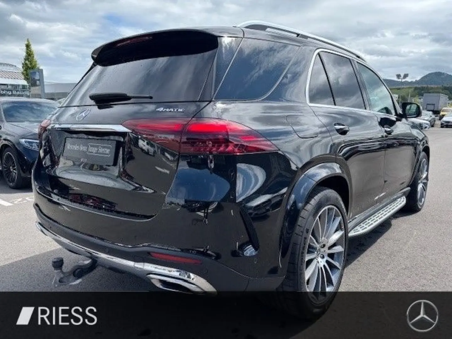 GLE 450 d 4M AMG Sport Distr Pano AHK HUD Sitzk