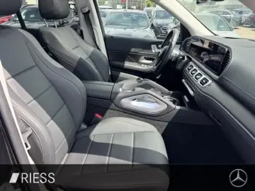 GLE 450 d 4M AMG Sport Distr Pano AHK HUD Sitzk