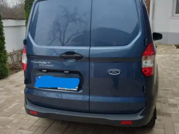 Ford Transit Courier