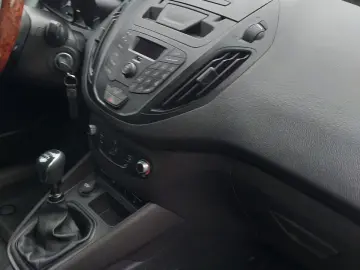 Ford Transit Courier