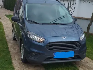 Ford Transit Courier