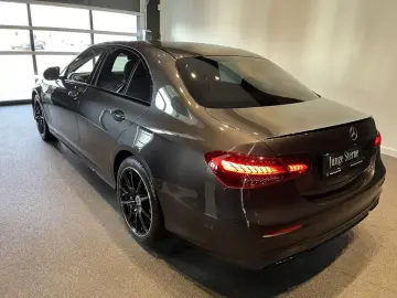 E 220 d AMG Night Edition+Distronic+AHK+Kamera