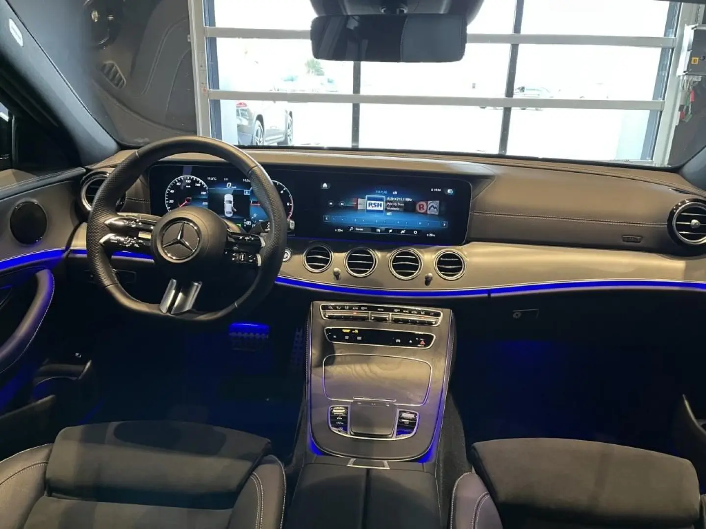 E 220 d AMG Night Edition+Distronic+AHK+Kamera