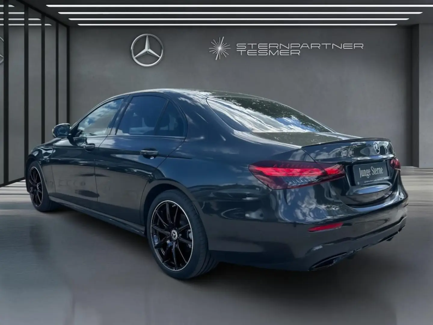 E 220 d +AMG+Night+DistrPlus+KAMERA+WIDE+AHK