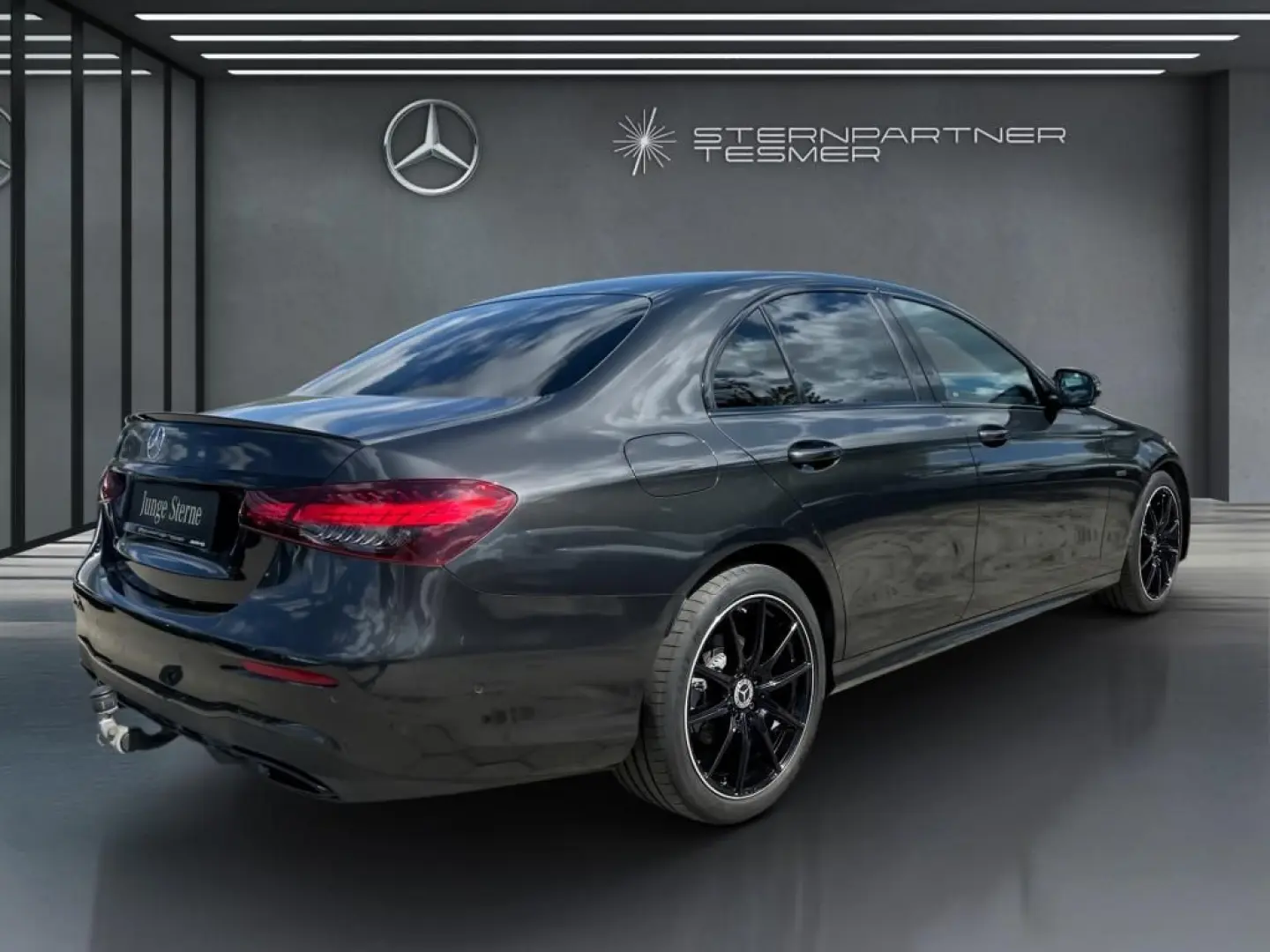 E 220 d +AMG+Night+DistrPlus+KAMERA+WIDE+AHK