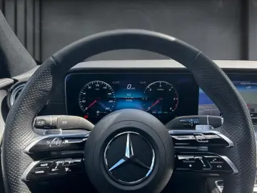 E 220 d +AMG+Night+DistrPlus+KAMERA+WIDE+AHK