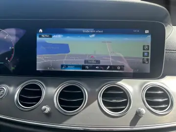 E 220 d +AMG+Night+DistrPlus+KAMERA+WIDE+AHK