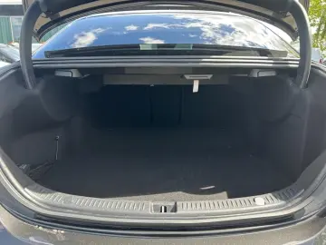 E 220 d +AMG+Night+DistrPlus+KAMERA+WIDE+AHK