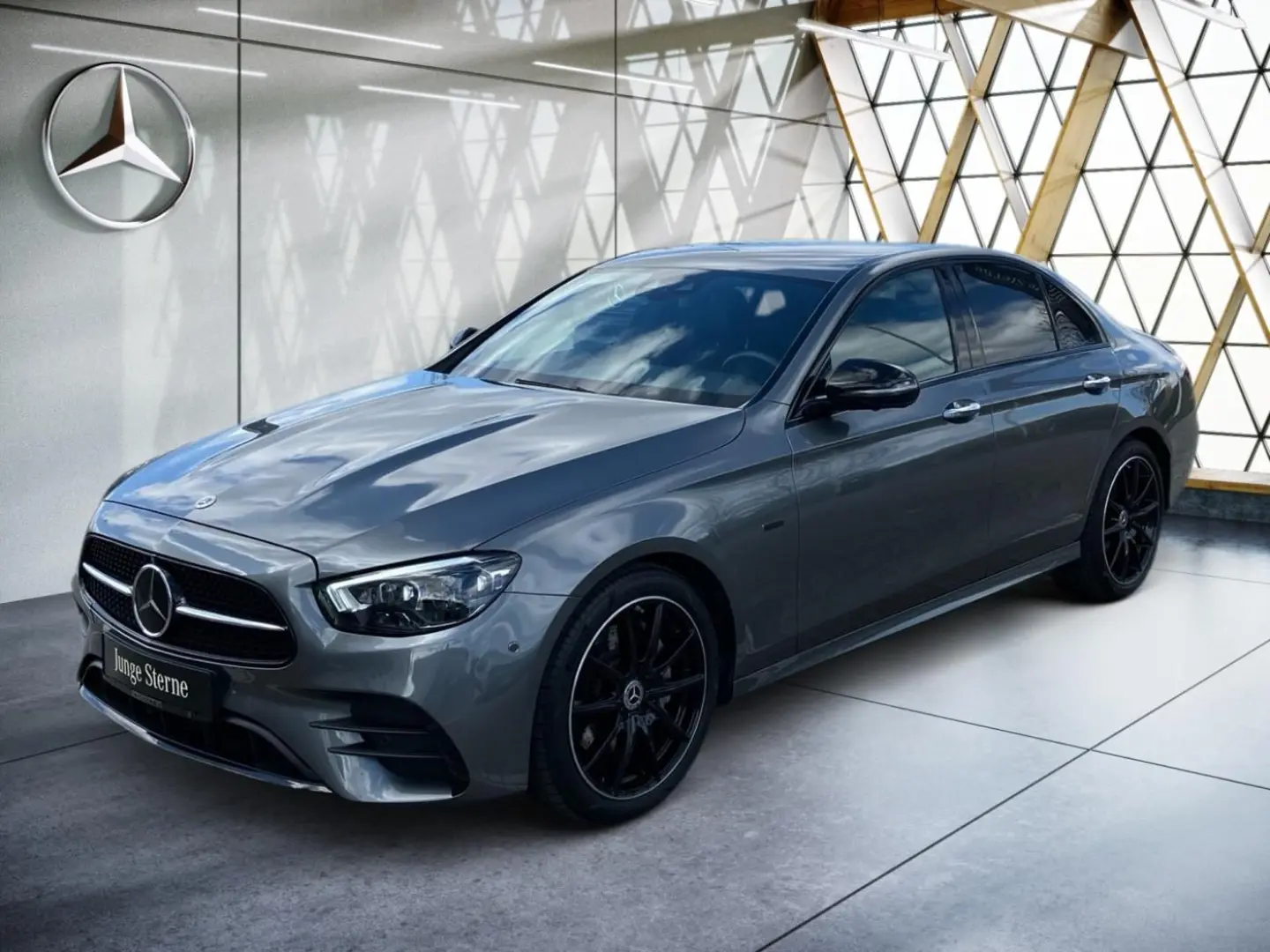 E 220 d AMG Night EDITION Distro+*360°