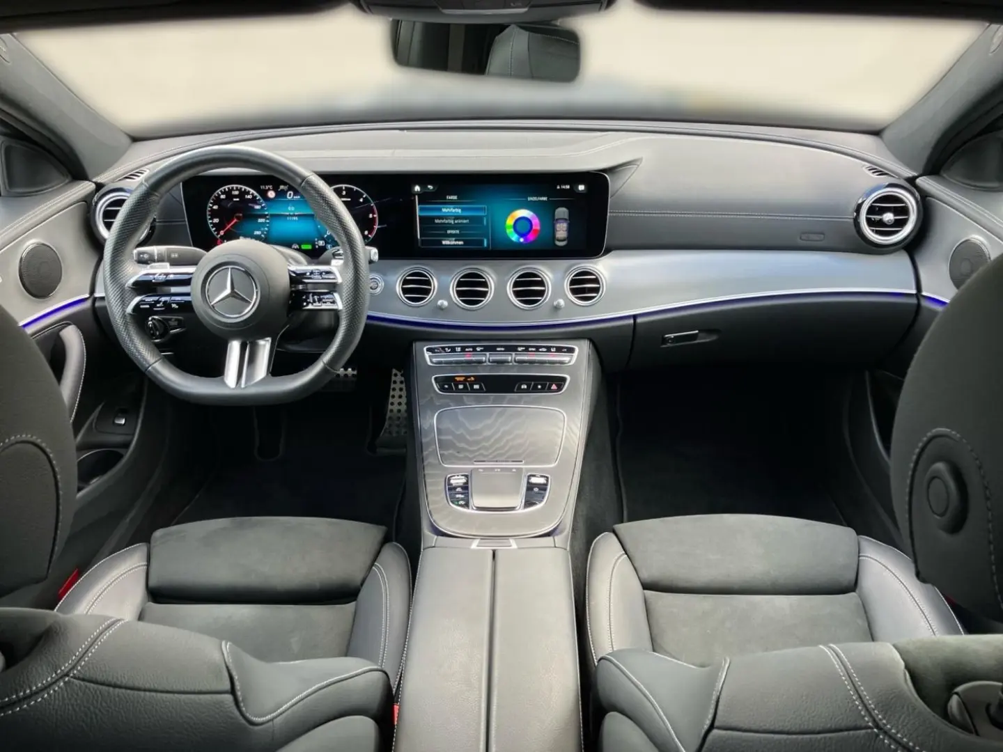 E 220 d AMG Night EDITION Distro+*360°