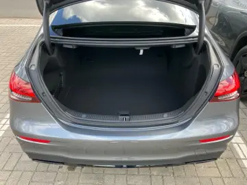 E 220 d AMG Night EDITION Distro+*360°