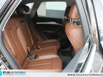 Q5 55 TFSI e quattro sport S Line Matrix=Virtual