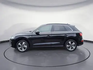 Q5 50 TFSI e quattro S tronic Navi Klima