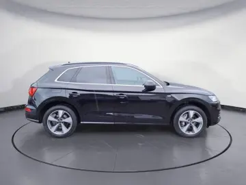 Q5 50 TFSI e quattro S tronic Navi Klima