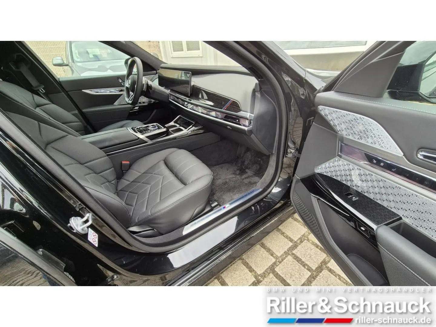 740 d xDrive M Sport Pro FULL OPTIONS+NP:173929