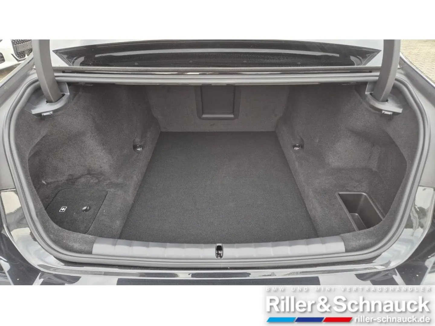 740 d xDrive M Sport Pro FULL OPTIONS+NP:173929