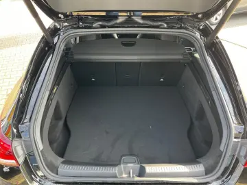 CLA 250 e SB +AMG+SHZ+PDC+Night+S-Sitz+KAM+SpurH