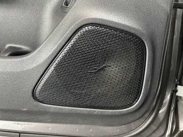 CLA 250 4M AMG PREMIUM-PANORAMA-AHK-MULTIBEAM