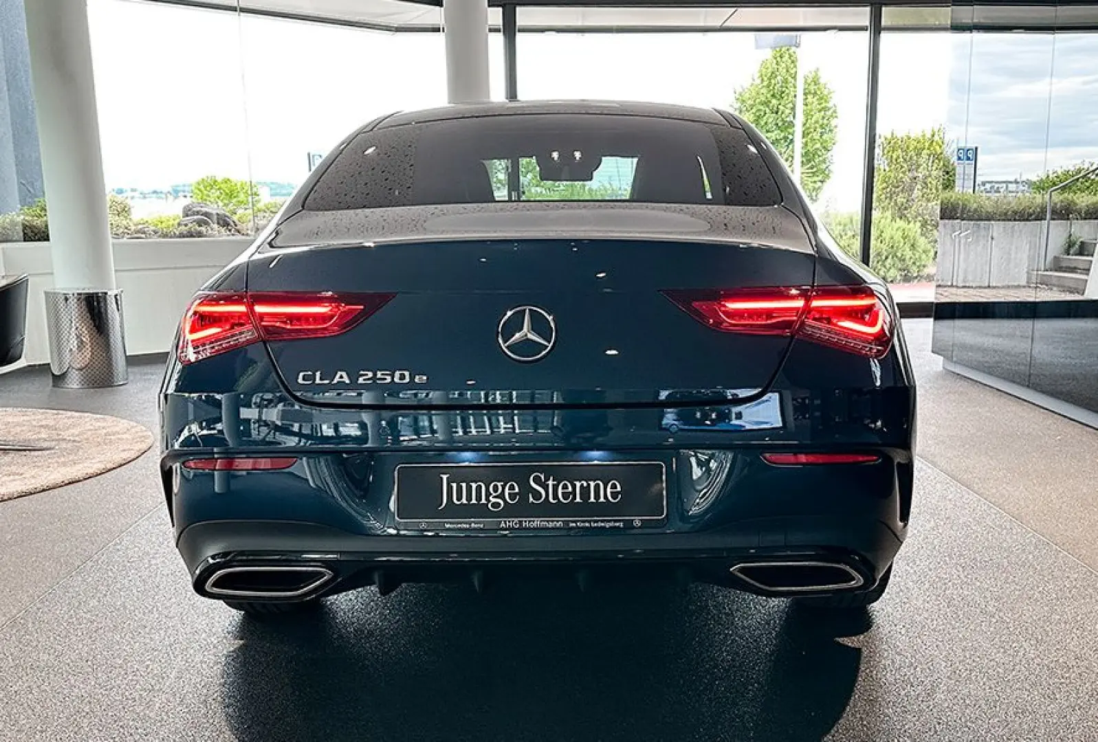 CLA 250 e Coupé AMG+Night+LED+Pano+Distro+MBUXH