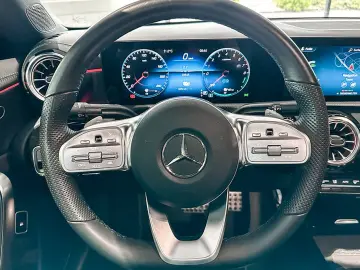 CLA 250 e Coupé AMG+Night+LED+Pano+Distro+MBUXH