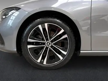 CLA 220 d PROGRESSIVE+LED+PARKTRONIC+Kamera+LrHz
