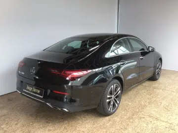 CLA 200 Coupé Progressive Advanced/Volldig/MBUX