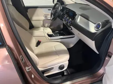 GLA 200d 8G-DCT Progres. NAVI Leder PDCv+h Tempo