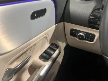 GLA 200d 8G-DCT Progres. NAVI Leder PDCv+h Tempo
