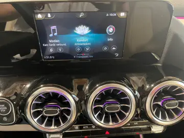 GLA 200d 8G-DCT Progres. NAVI Leder PDCv+h Tempo