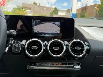 GLA 200 d 4Matic Progressive LED Navi Pano Leder