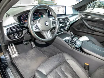 520dA Lim. M Sportpaket ACC Kamera HiFi HUD 1VB