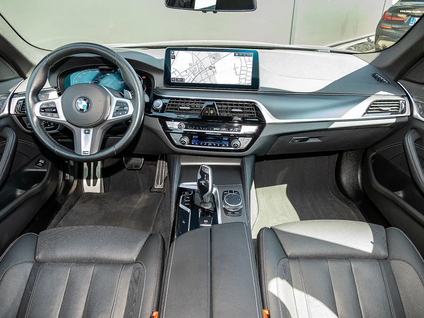 520dA Lim. M Sportpaket ACC Kamera HiFi HUD 1VB