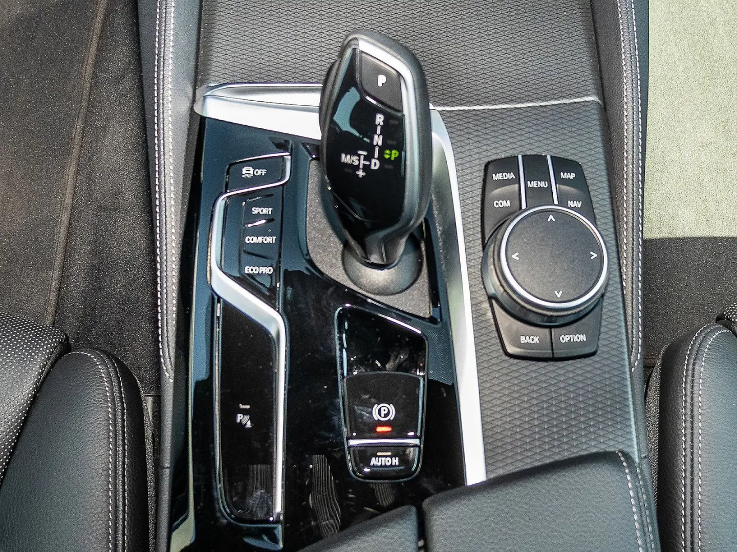 520dA Lim. M Sportpaket ACC Kamera HiFi HUD 1VB
