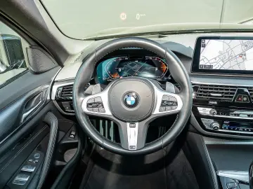 520dA Lim. M Sportpaket ACC Kamera HiFi HUD 1VB