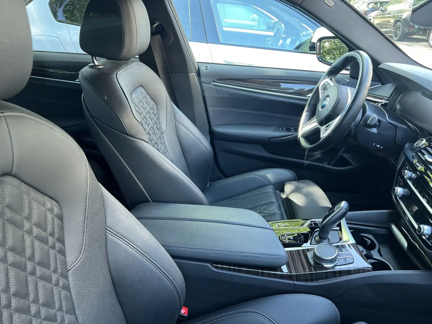 520d M SPORT+LM20+GSD+HUD+KAMERA+ACC+HIFI