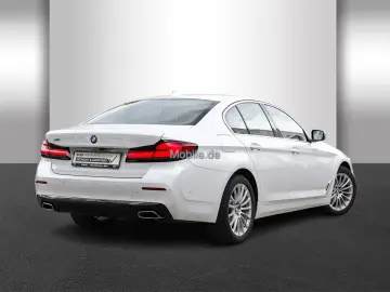 520d xDrive Luxury Line Innovationsp. Aut. HIFI