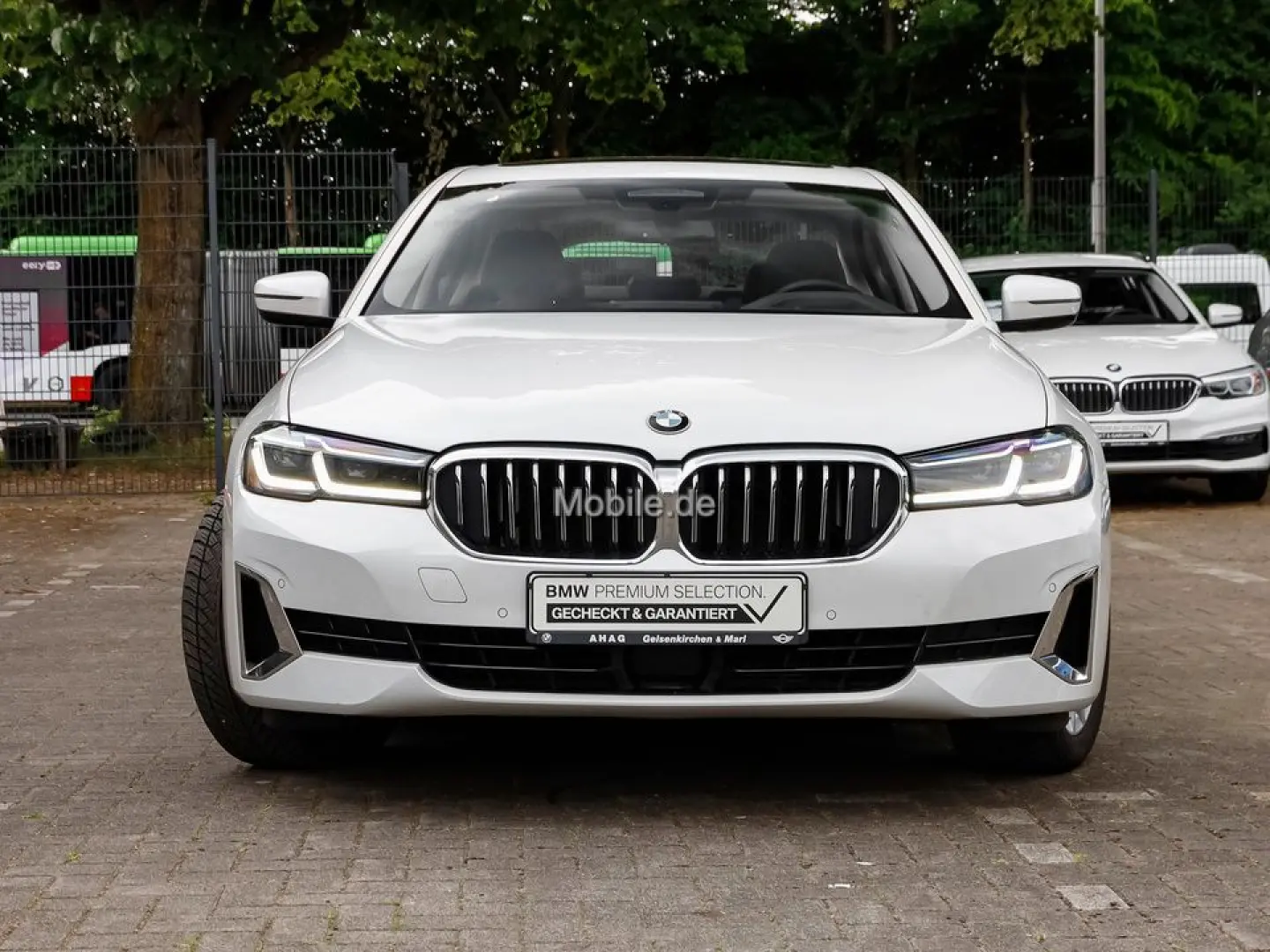 520d xDrive Luxury Line Innovationsp. Aut. HIFI