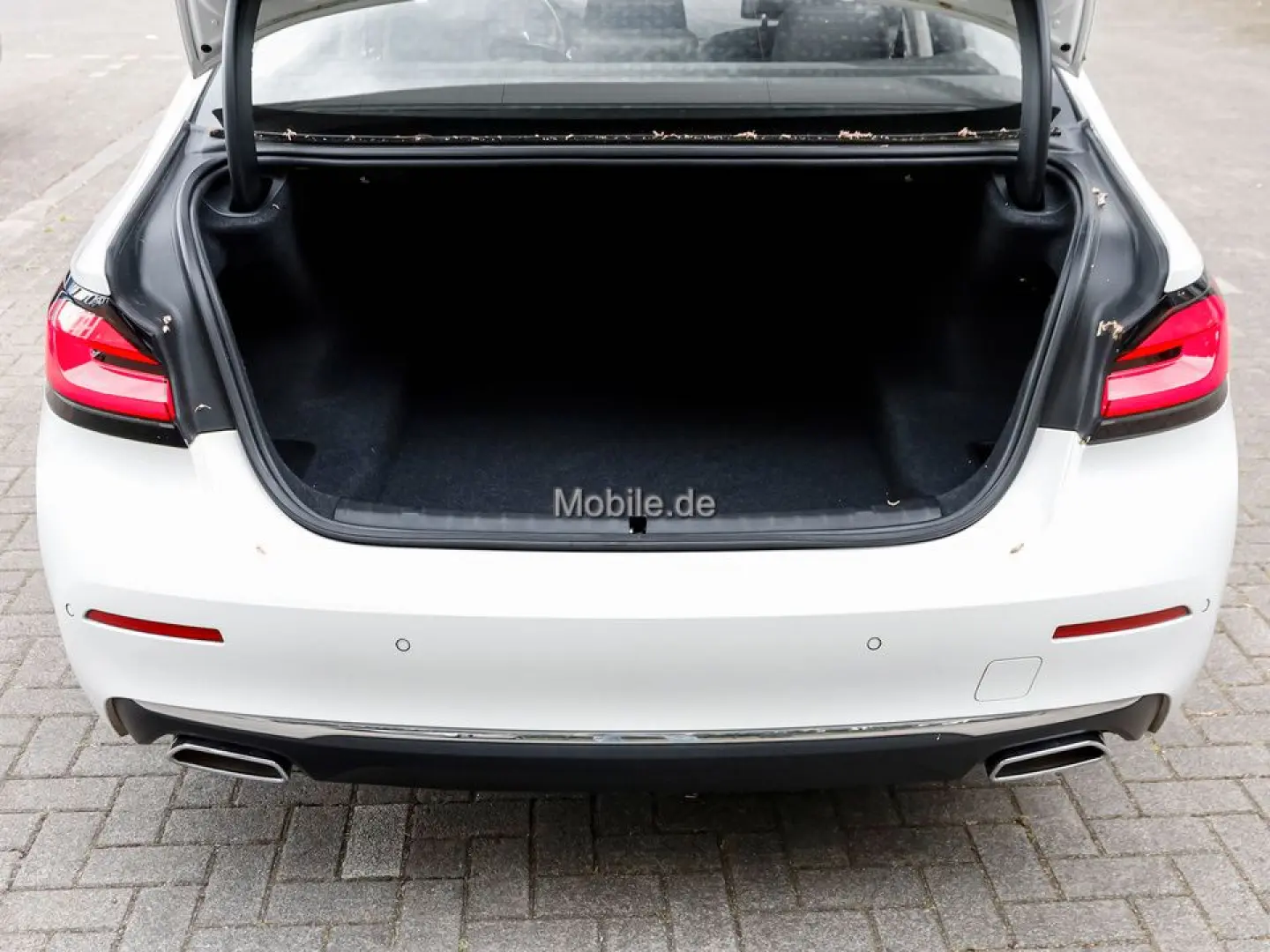 520d xDrive Luxury Line Innovationsp. Aut. HIFI