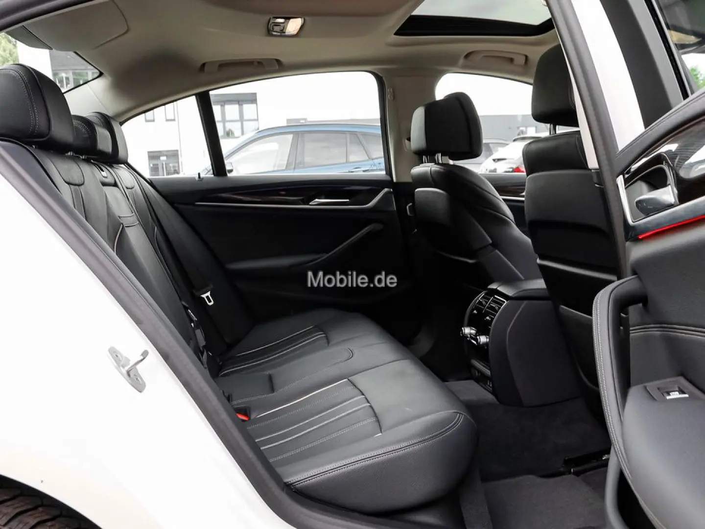 520d xDrive Luxury Line Innovationsp. Aut. HIFI