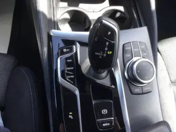 520 d Limousine Sportpaket HUD Navi LED ACC Appl