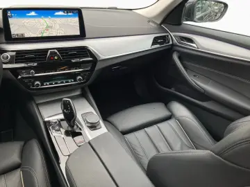 520dA Lim LivePro,Laser,HUD,Kam,Leder,HiFi,St+Go