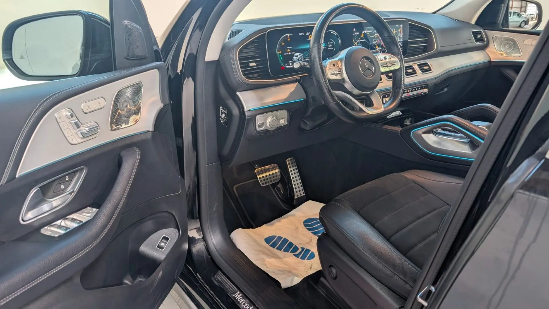 GLE 400 d AMG 4Matic PANO*WIDE*BURMESTER*MEM*AIR
